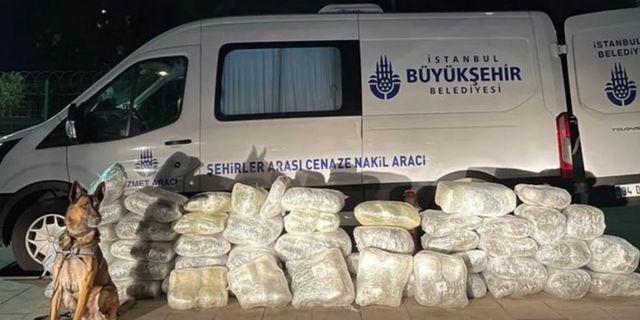 İBB'ye ait cenaze nakil aracından 144 kilo uyuşturucu çıktı