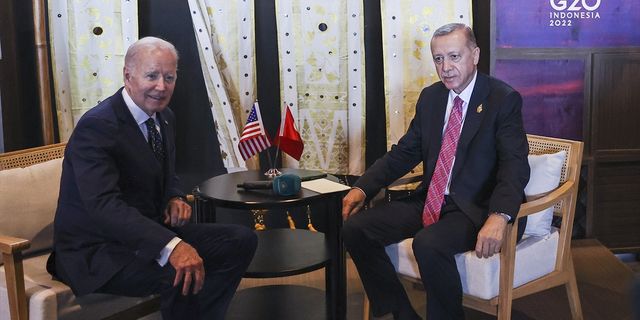 Cumhurbaşkanı Erdoğan, G20 Liderler Zirvesi'nde ABD Başkanı Biden ile bir araya geldi