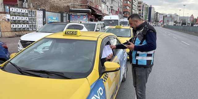 Kadıköy'de taksicilere yönelik denetleme yapıldı