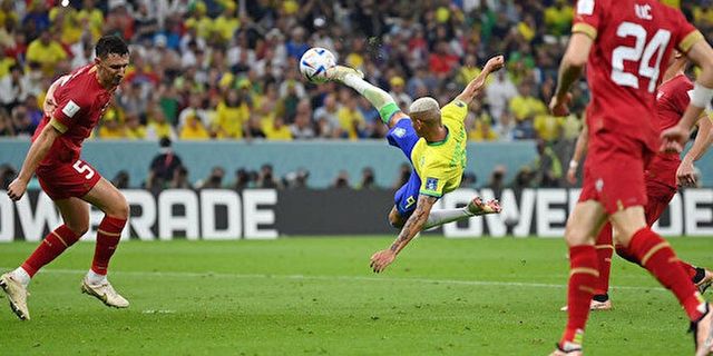 Dünya Kupası'nın en güzel golü Richarlison'un röveşatası seçildi