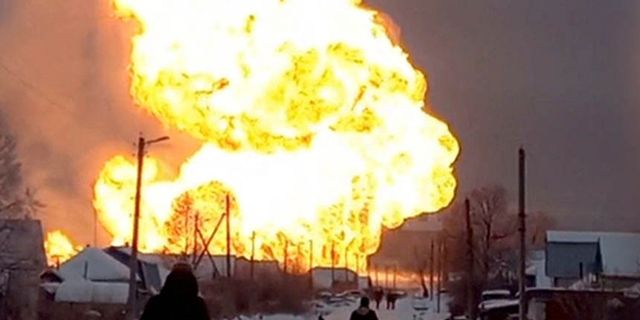 Rusya'da doğalgaz boru hattında patlama: 3 ölü