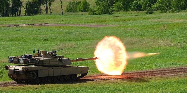 ABD: Tanklar Ukrayna'nın sadece kendi topraklarını savunması koşuluyla verilecek