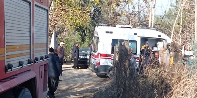 Osmaniye'de budamak için çıktığı ağaçta kalp krizi geçiren kişi öldü