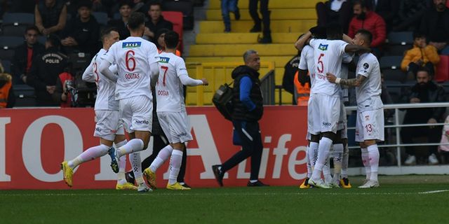 Sivasspor, Gaziantep FK'yi 2 golle geçti; galibiyet hasretine son verdi