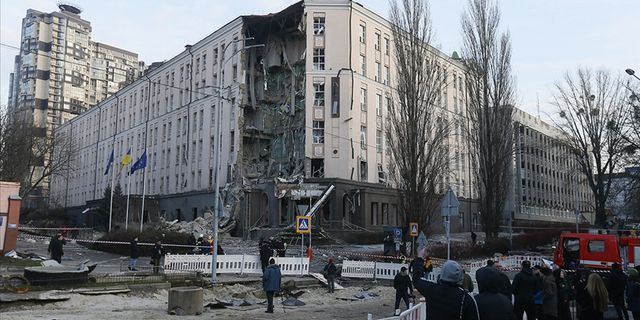 Kiev Belediye Başkanı: "Şehrin enerji altyapısı Rus saldırısında hasar gördü"
