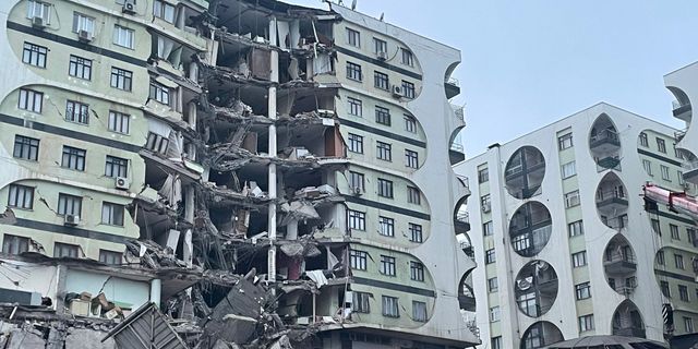 Kahramanmaraş'ta 7.4 deprem, çok sayıda artçıyaşanıyor