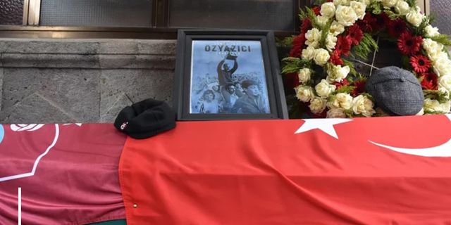 Ahmet Suat Özyazıcı son yolculuğuna uğurlandı