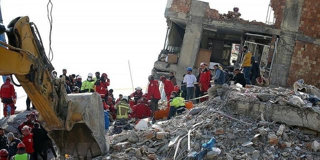 Güney Afrikalı sismolog Durrheim: Türkiye'deki depremler "sıra dışı"
