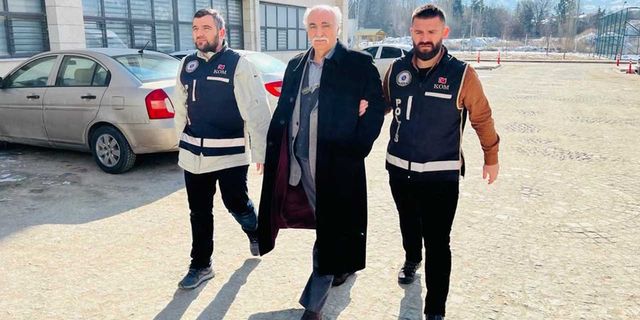 Gaziantep'te yıkılan Pamukoğlu Sitesi'nin mühendisi Afyonkarahisar'da yakalandı