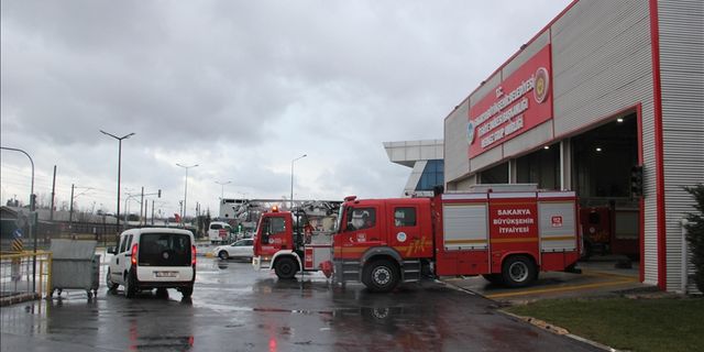 Arama kurtarma ekipleri İstanbul'dan uçaklarla deprem bölgesine gidiyor