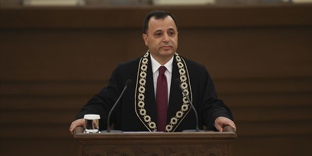Anayasa Mahkemesi Başkanlığına Zühtü Arslan yeniden seçildi