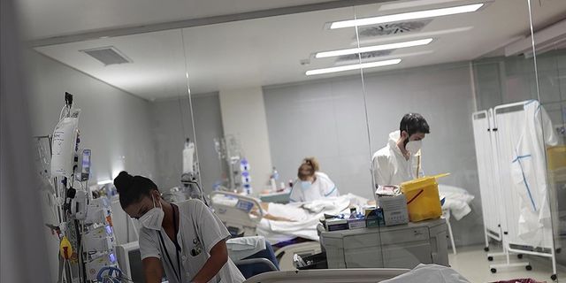 İspanya'da 800 bin kişi ameliyat sırası bekliyor