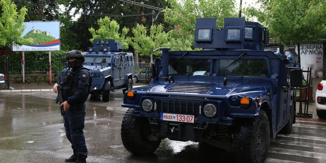 Kosova'nın kuzeyinde durum gerginliğini koruyor