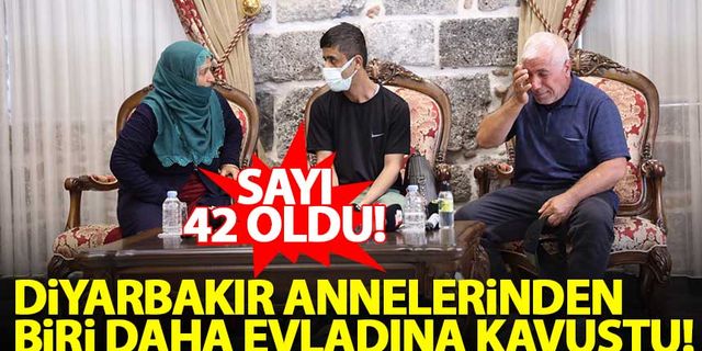 Diyarbakır annelerinden biri daha evladına kavuştu! Sayı 42'ye yükseldi...