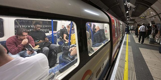 Londra'da 'metro' krizi! Hizmet vermeyecek...