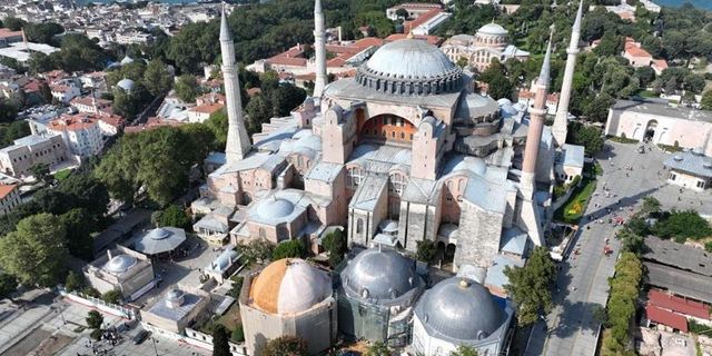 Ayasofya Camii'nde restorasyon: İbadete açık olacak mı? İşte detaylar...