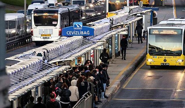 Valilik yasaklamıştı: İBB'den toplu ulaşım seferlerine 1 Mayıs düzenlemesi