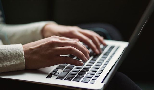 Milyonlarca mükellefi ilgilendiren e-tebligat yasası Meclis'te kabul edildi