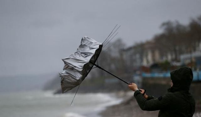 Meteoroloji'den turuncu kodlu uyarı! İstanbul'da fırtınaya dikkat!