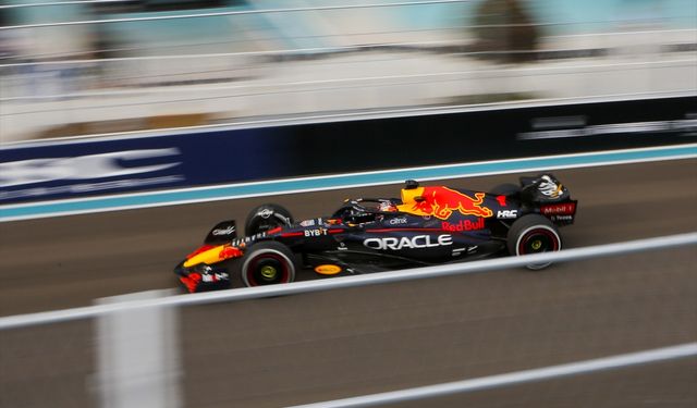 Formula 1 İspanya Grand Prix'sini Verstappen kazandı