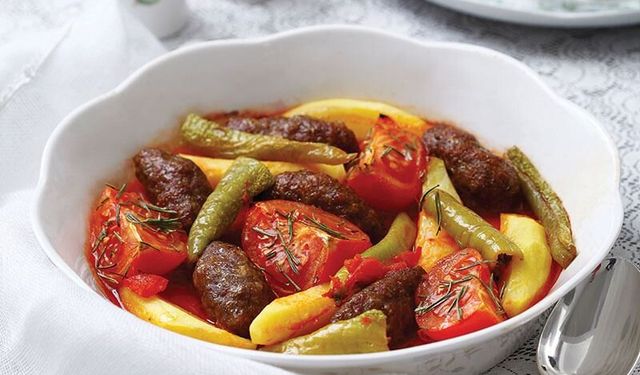 İzmir Köfte tarifi, fırında İzmir köfte nasıl yapılır?