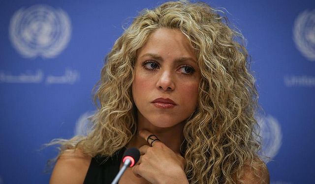Şarkıcı Shakira vergi kaçırma suçlamasını kabul etti