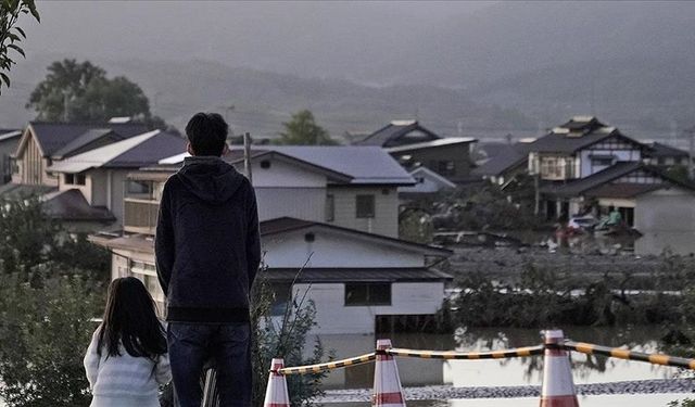 Japonya'da Nanmadol tayfununa karşı 8 milyon kişiye tahliye uyarısı