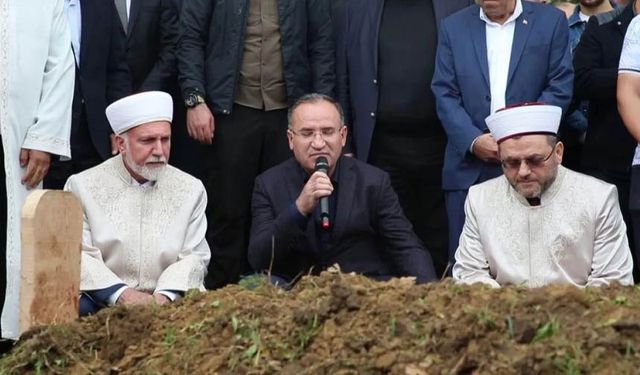 Bakan Bozdağ: Kınanacak olan Kur’an okuyan Bakan değildir