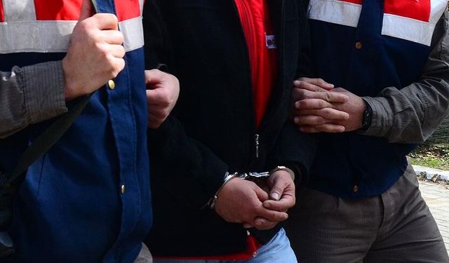 İzmir'de imamı darp edip, hakaret eden şahıs tutuklandı