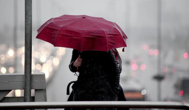 Meteoroloji 12 ili uyardı: Kuvvetli yağış ve fırtınaya dikkat!