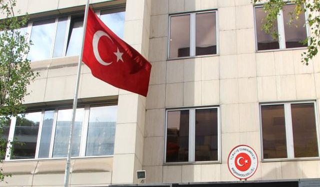 Türkiye'nin Marsilya Başkonsolosluğuna saldırı düzenlendi