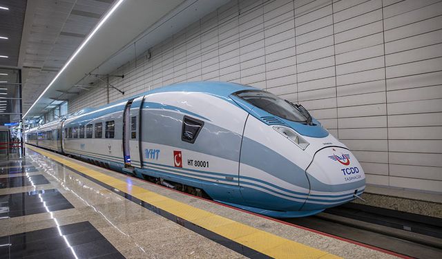 Ankara-Sivas Hızlı Tren Hattı binlerce kişiyi taşıdı