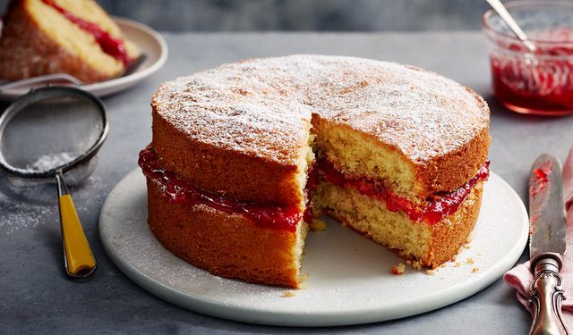 Victoria Sponge Kek tarifi, Victoria Sponge Kek (Sandwich ) nasıl yapılır?