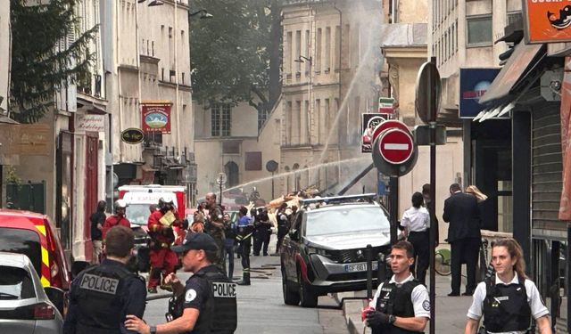 Paris'te gaz kaçağı kaynaklı patlamada 16 kişi yaralandı