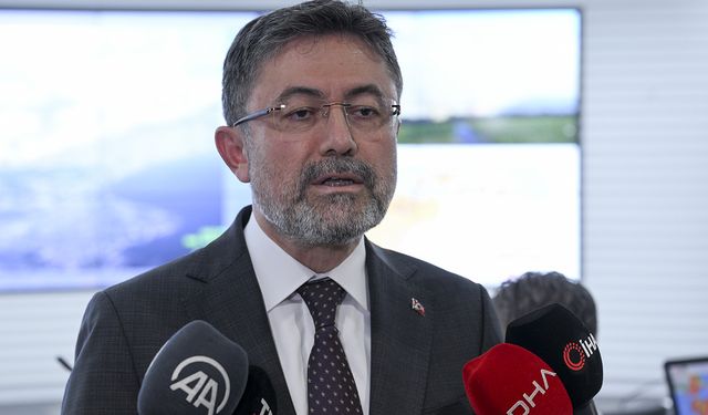 Bakan Yumaklı, Çanakkale'deki orman yangınına ilişkin açıklama yaptı