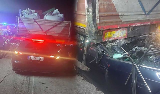Bursa'da TIR'a arkadan çarpan araçtaki nişanlı çift hayatını kaybetti