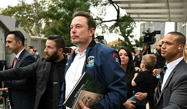 Elon Musk: X platformu, tüm kullanıcılar için ücretli olabilir
