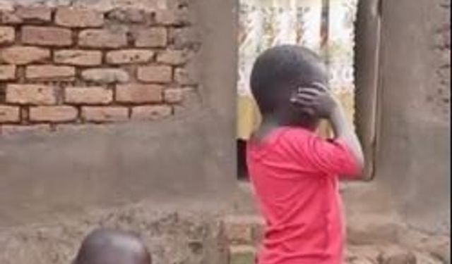 Afrikalı çocuğun ezan okuyuşu dinleyenleri mest etti