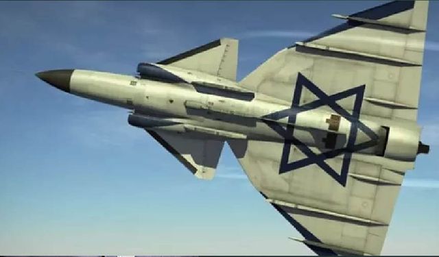 İşgalci İsrail'in savaş uçakları Gazze'de camiyi bombaladı