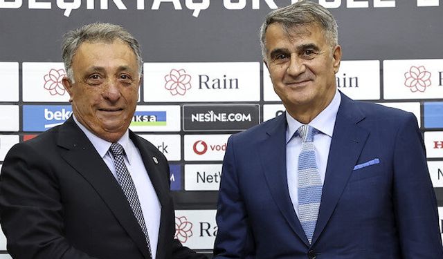 Beşiktaş tribünlerinden yönetime flaş tepki!