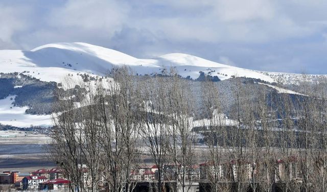 Kars'ta kar, Ardahan'da soğuk hava etkili oluyor
