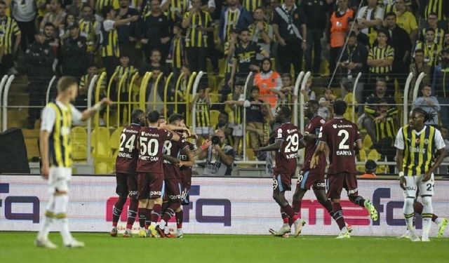 Fırtına, 26 yıllık hasrete de Fenerbahçe'nin 10 maçlık serisine de son verdi!
