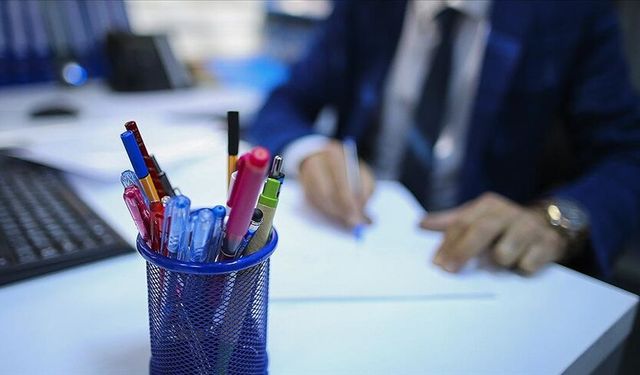 Masa başı iş kanser olasılığını artırıyor: Oturulan her saat risk!