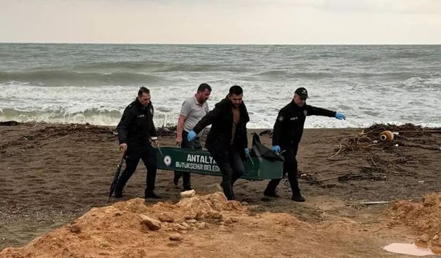 Antalya Valiliğinden kıyıya vuran cesetler hakkında açıklama