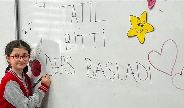 İstanbul'da 14 Eylül kararı: Okullarda ders saatleri değişti