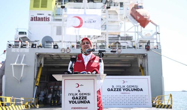 Gazze'ye insani yardım ulaştıracak 9. gemi Mersin'den yola çıktı