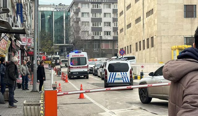 Bursa Adliyesi'nde silahlı saldırı: 2 kişi öldü