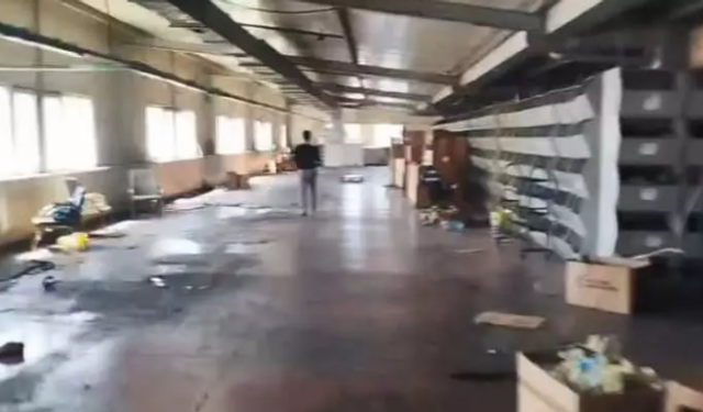 30 çalışanını izne çıkardılar, fabrikayı boşalttılar! Patron kardeşler sırra kadem bastı