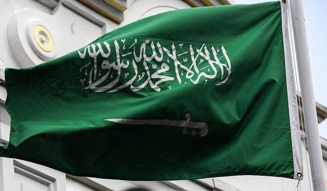 Suudi Arabistan’ın güneyindeki iki kentte erken uyarı alarmı verildi