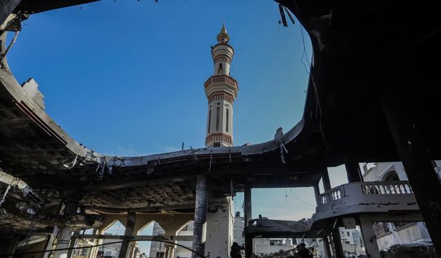 Filistin: İsrail'in ezanları susturmayı öngören yasa tasarısı "dini savaş" ilanı